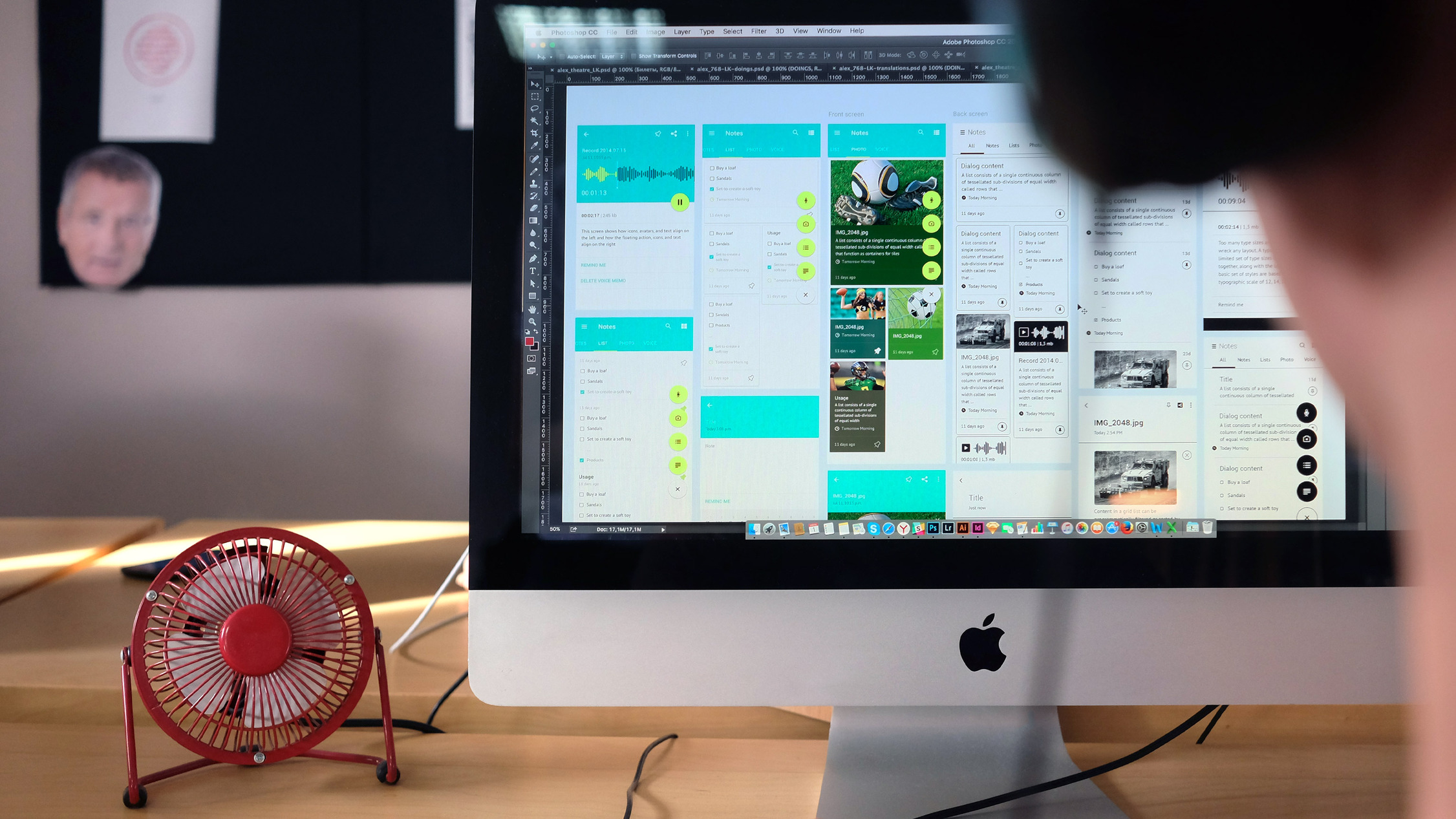 Designing Clipper app for <a href="http://yotaphone2.factorymn.com/">YOTAPHONE 2</a>.